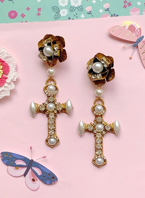 Aros APRIL