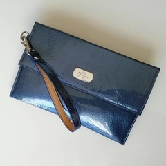 PAULA - Sobre en charol forrado en cuero - comprar online