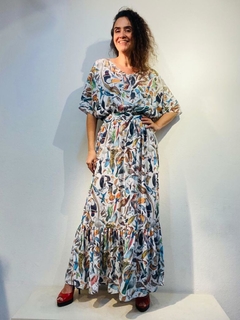 Vestido Morcego Saia Babado Crepe Passaros na internet