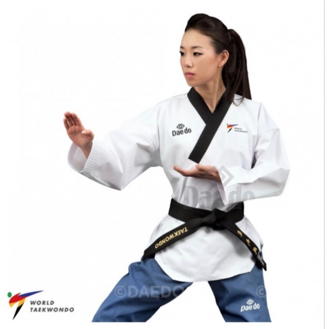 Dobok New Poomsae Daedo Feminino Aprovado WT