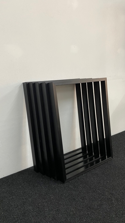 Marco Negro Box 30x40 REMATE