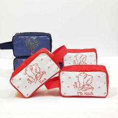 Lembrancinha necessaire estojo no tema Bela e a fera