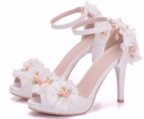 Peep toe noiva floral