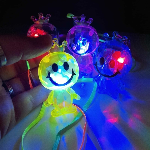 COLGANTES LED "MUÑEQUITO" - comprar online