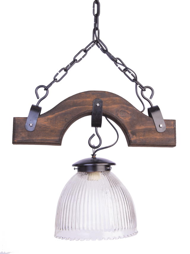 COLGANTE DE MADERA CAPILLA 1 LUZ CON HERRAJES y tulipa de 20cm COLGANTE DE MADERA CAPILLA 1 LUZ CON HERRAJES y tulipa de 20cm