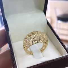 Anel vazado em ouro 18k/750