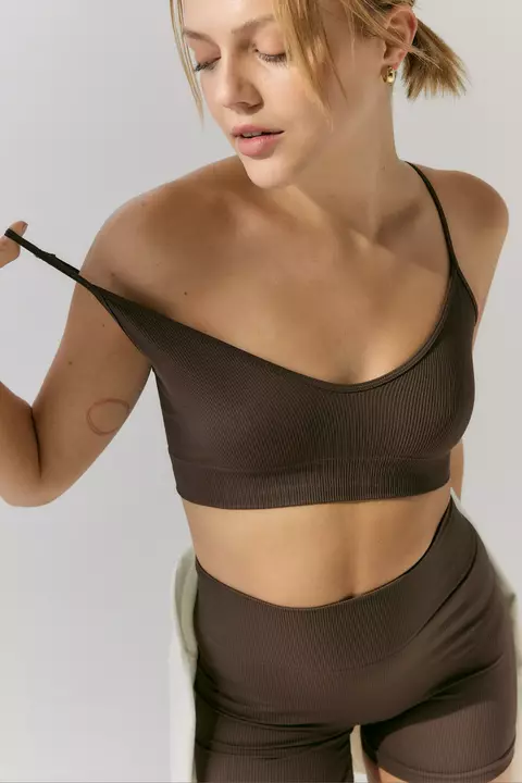 TOP CHAOS DARK BROWN - comprar online