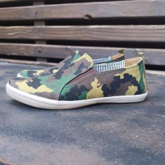 Pancha camuflado verde en internet