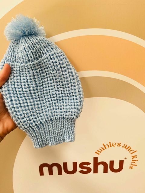 Gorro bebe 1 año Fucsia Art 540 Celeste