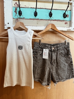 Musculosa RABBY bordado en internet