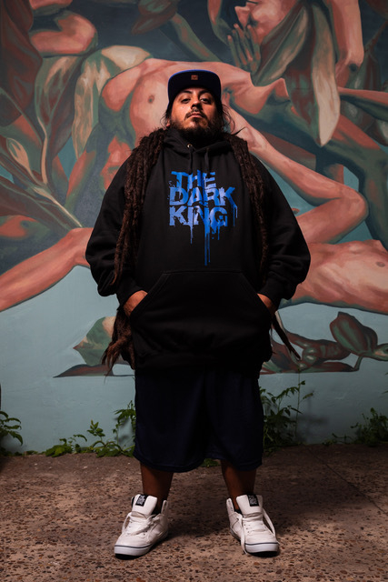 Buzo de Friza con Capucha Oversize Hoodie Estampado Logo Chorreado Azul The Dark King Temporada 2024 - comprar online