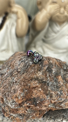 Piercing Helix/Flat triple strass varios colores en internet