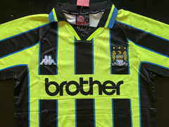 Camiseta RETRO Manchester City Suplente 1998/99 Fluor - Janisal Deportes