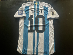 Camiseta Argentina Titular 2023 HeatRdy Messi con parche de campeon y eliminatorias 2026 - tienda online