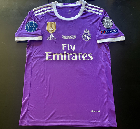 Camiseta RETRO Real Madrid Suplente 2016/17 Violeta C. Ronaldo