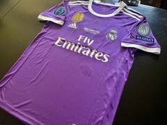 Camiseta RETRO Real Madrid Suplente 2016/17 Violeta C. Ronaldo - tienda online