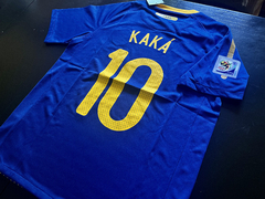 Camiseta RETRO Brasil Suplente 2010 Azul Kaka - comprar online