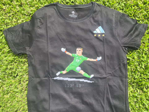 Remera Algodón Negra Dibu Martinez 2023