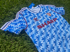 Camiseta RETRO Manchester United Suplente 1990/92 Cantona en internet