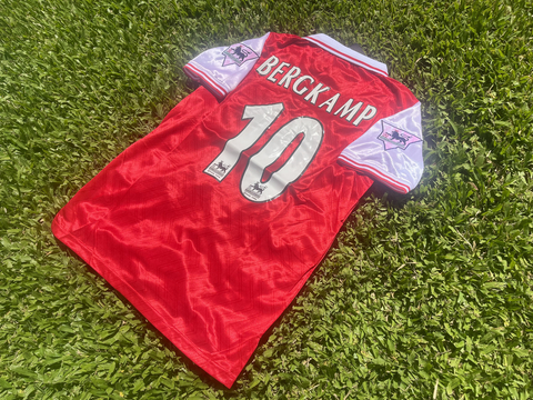 Camiseta RETRO Arsenal Titular 1996/98 Bergkamp
