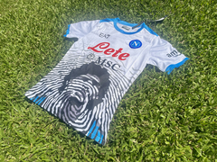 Camiseta Napoli Blanca 2021/22 Homenaje a Maradona en internet