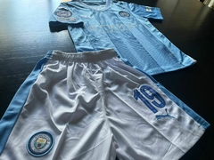 Kit de Niños Manchester City Titular Alvarez 2023/24 - Janisal Deportes