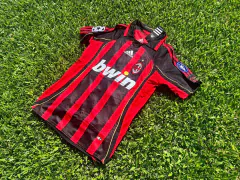 Imagen de Camiseta RETRO Milan Titular 2006/07 Kaka