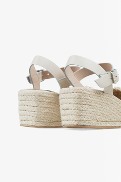 MERLY - comprar online