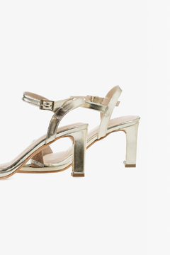 NELA - comprar online