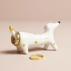 Dog ring holder