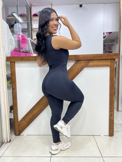 MACACÃO X NO DECOTE - comprar online