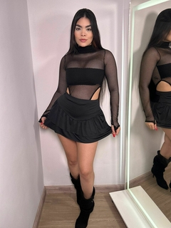 CONJUNTO BODY E SAIA BALONÉ