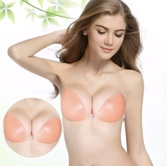 Sutiã Adesivo de Silicone – Sustentação Invisível com Conforto Total na internet