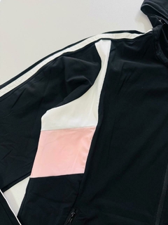 Conjunto Feminino em Tactel com Capuz – Conforto e Estilo na internet