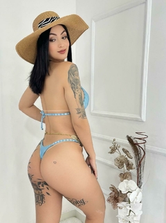 Biquíni Fita 3D – Realce suas curvas com estilo na internet