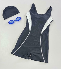 Maiô Macaquinho com Short para Natação e Hidroginástica