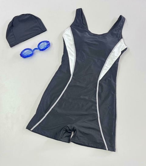 Maiô Macaquinho com Short para Natação e Hidroginástica