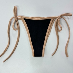 Biquíni Cortininha Texturizado com Detalhe Dourado – Único e Colorido na internet