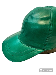 gorra cuero F1 - comprar online