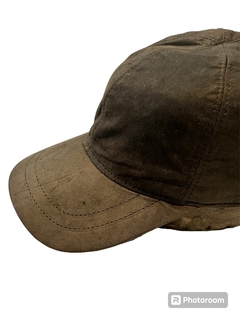gorra cuero F1