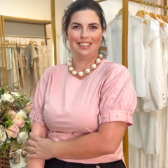 BLUSA TRICOLINE CINTINHO NAS MANGA