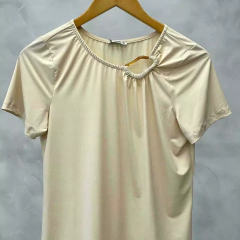 BLUSA MALHA DET DECOTE - comprar online