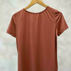 Imagem do BLUSA MALHA DET DECOTE