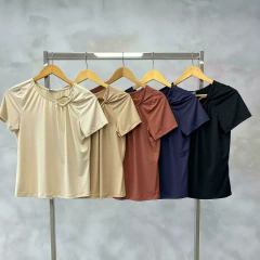 BLUSA MALHA DET DECOTE - comprar online