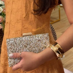 VESTIDO BORDADO COM CINTO - Jennyfer Modas