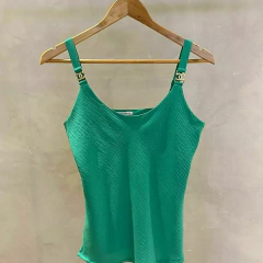 BLUSA ALCINHA COM DETALHE