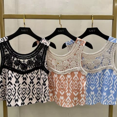 BLUSA DETALHES CROCHÊ NO BUSTO na internet