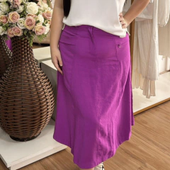 Saia midi de cor fucsia 