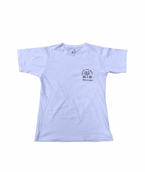 Remera Bashed white