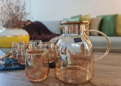 Set de jarra y vasos en internet